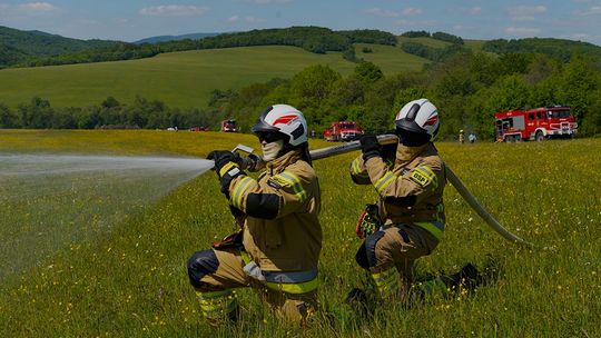 Polscy i słowaccy strażacy ćwiczyli razem w Nižnej Poliance