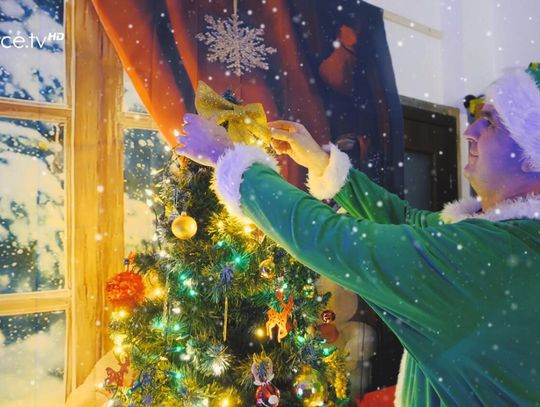 Chatka Mikołaja zaprasza do siebie wszystkich chętnych Chatka Mikołaja zaprasza do siebie wszystkich chętnych