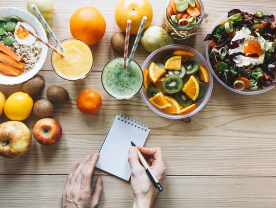 Cudowne działanie probiotyków – gdzie ich szukać poza jogurtem