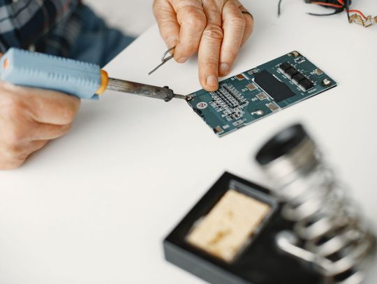Integracja różnych podzespołów w jednym systemie automatyki – na co zwrócić uwagę?