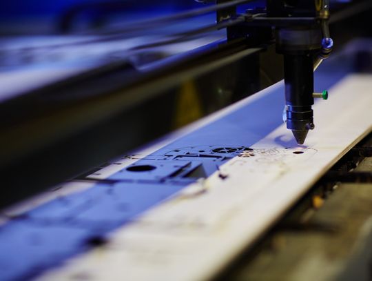 Jak działają plotery laserowe?