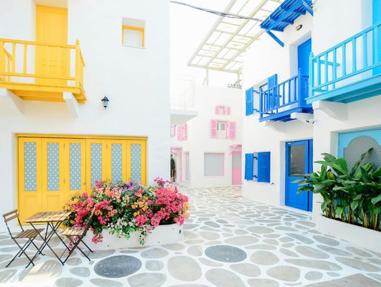 Jakie kwiaty na słoneczny balkon?