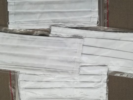 Maseczki ochronne dla mieszkańców Gminy Biecz do odbioru w siedzibie UM Biecz