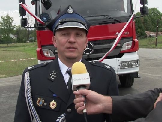 OSP Smerekowiec otrzymała samochód ratowniczo-gaśniczy