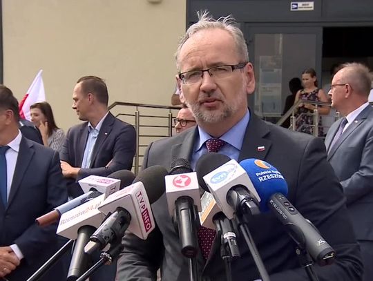 Po raz pierwszy wirtualne hejty antyszczepionkowców przerodziły się w autentyczną, fizyczną agresję"