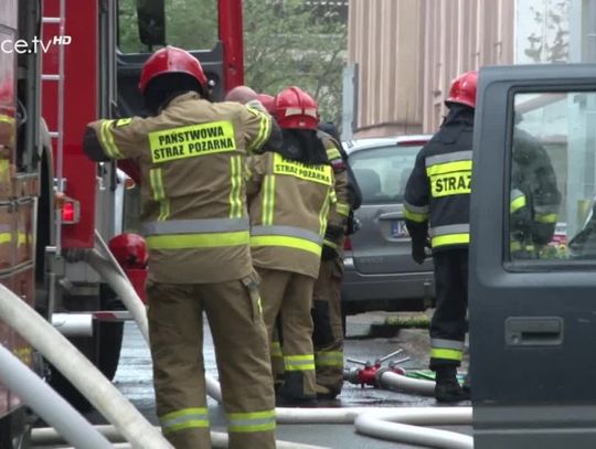 Pożar w warsztacie samochodowym na Michalusa!