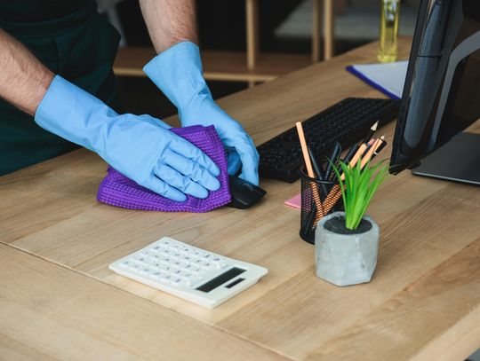 Profesjonalne sprzątanie biura – czy warto? 