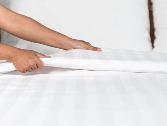 Prześcieradło jersey z gumką ? czym różni się od klasycznych modeli?