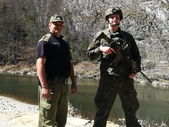  Przez nieuwagę zeszli szlakiem turystycznym na Słowację. Teraz czeka ich 14 dniowa kwarantanna
