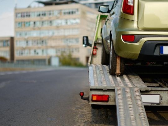 Przyczepy lawety: bezpieczny transport