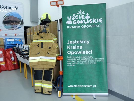Sprzęt z Programu Ochrony Ludności i Obrony Cywilnej trafił do gminy Uście Gorlickie Sprzęt z Programu Ochrony Ludności i Obrony Cywilnej trafił do gminy Uście Gorlickie