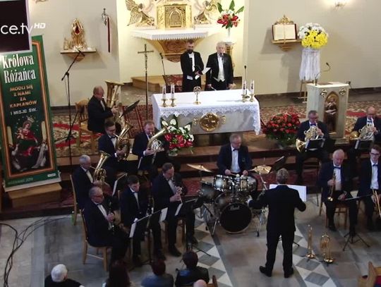 Uroczystości w 35 rocznice męczeńskiej śmierci bł. ks. Jerzego Popiełuszki w kościele w Ropicy Polskiej