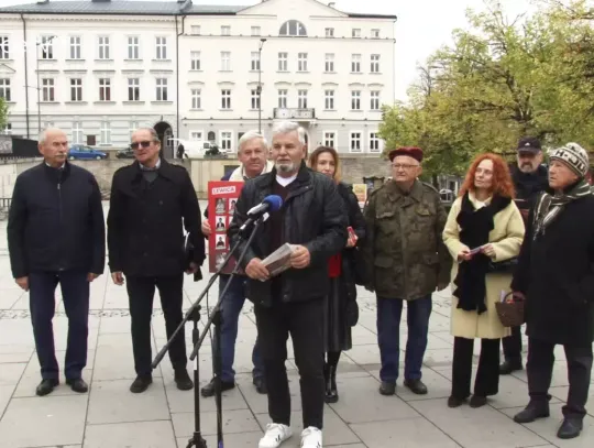 Wystąpienie kandydatów Nowej Lewicy na gorlickim rynku