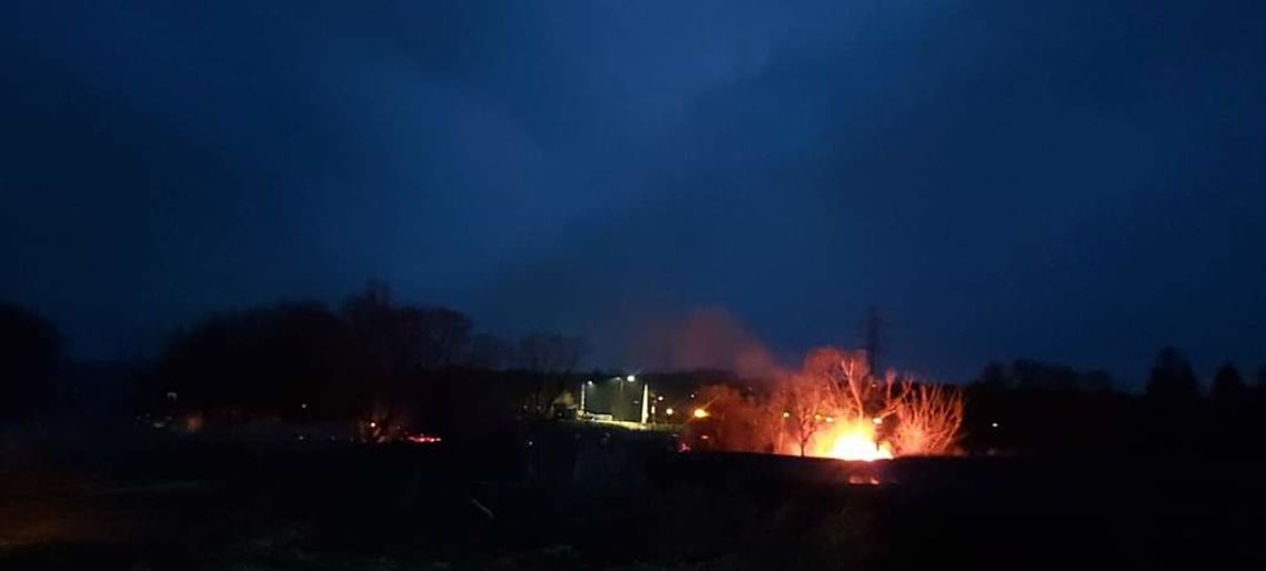 18 pożarów łąk, traw i nieużytków w powiecie gorlickim w miniony weekend
