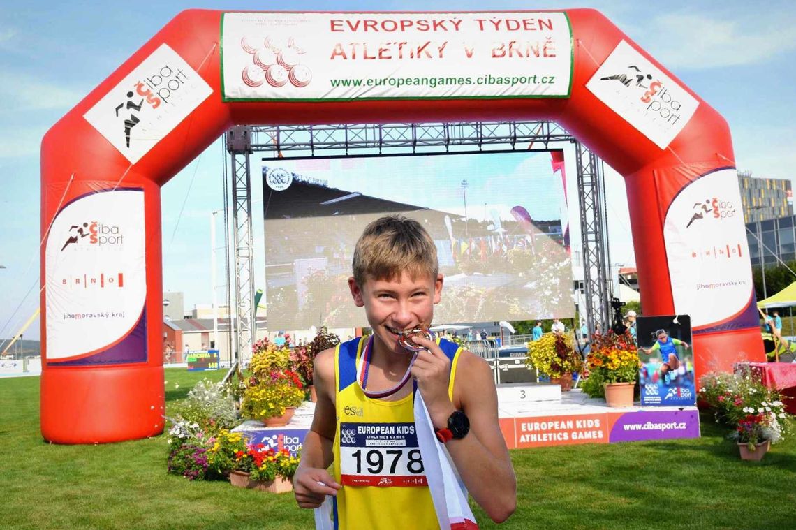 Mikołaj Wal z UKS Kobylanka zdobył brązowy medal w European Kids Athletics Games