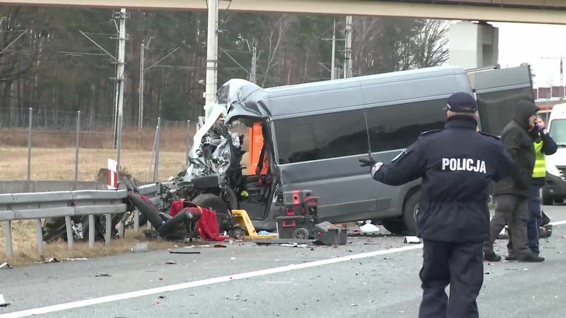 Tragiczny wypadek na autostradzie a4 pod Tarnowem. Nie żyją 4 osoby